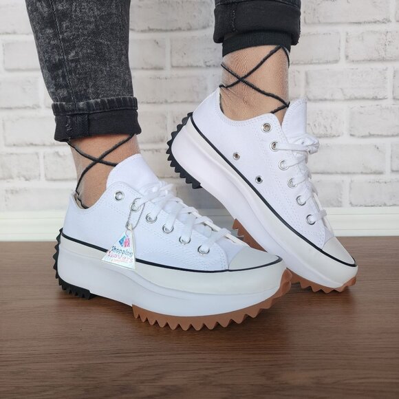 ⭐Converse Run Star Hike Canvas Platform 10.5 Womens Shoes Sneakers White 168817C - Picture 1 of 9